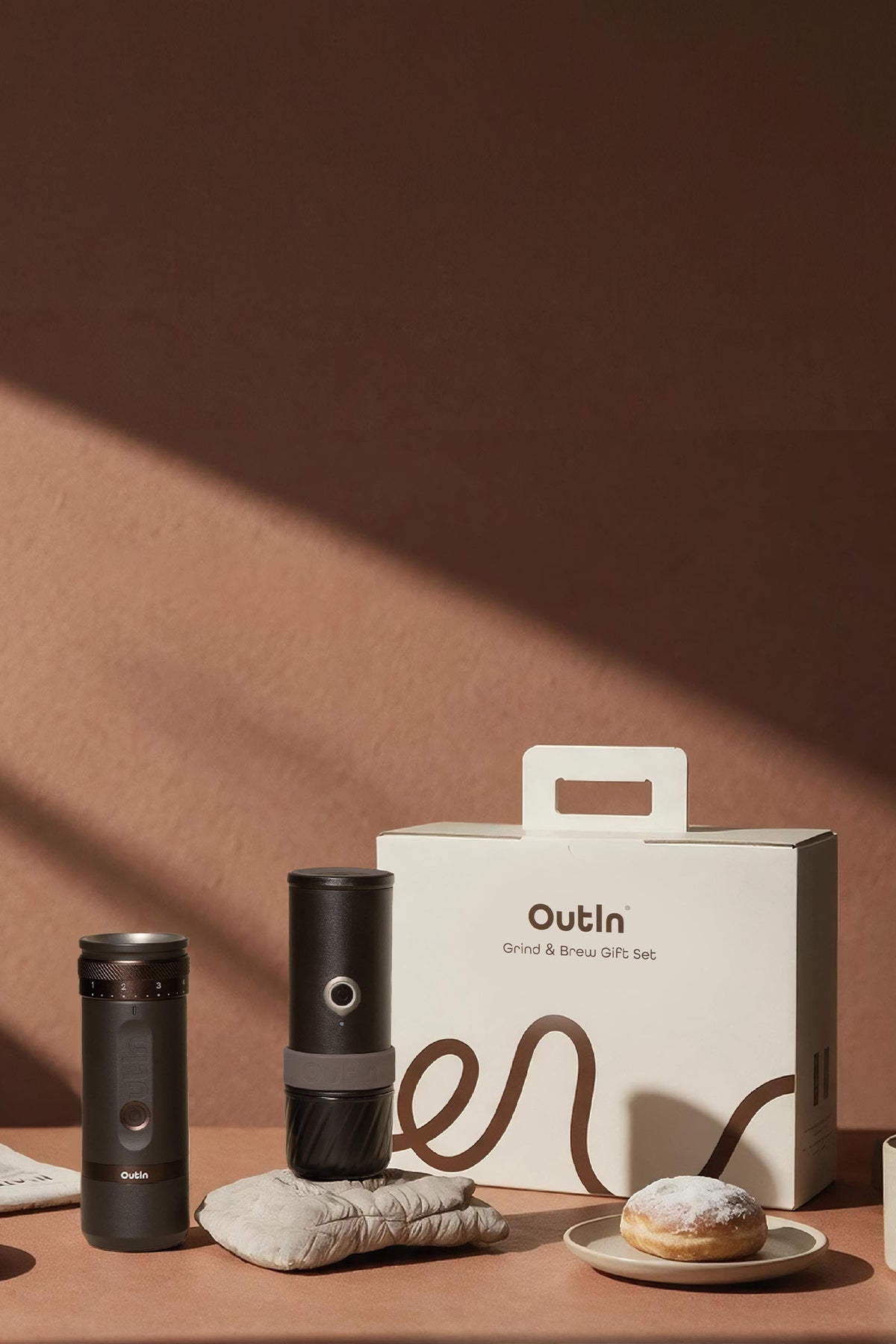 Give the gift of the complete coffee ritual this holiday season.