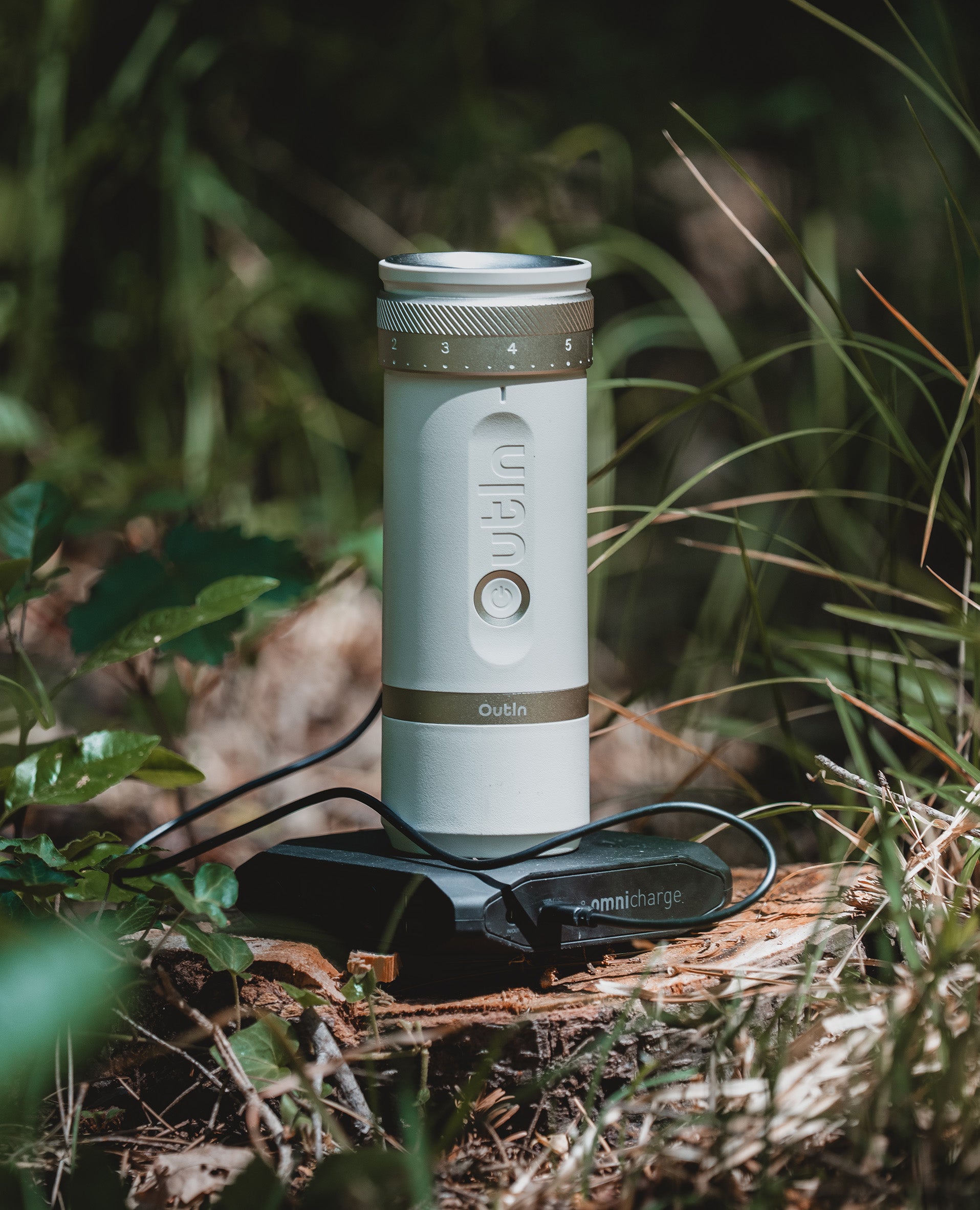 Red Dot Award Sale: Award-Winning Portable Coffee Gear | OutIn